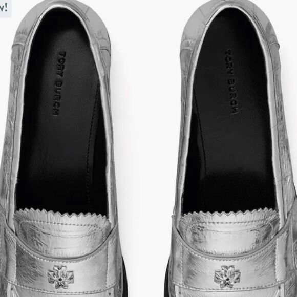 Tory Burch Silver Leather Metallic slip on Loafers/Dust Bag size 6 $358 - Picture 2 of 9